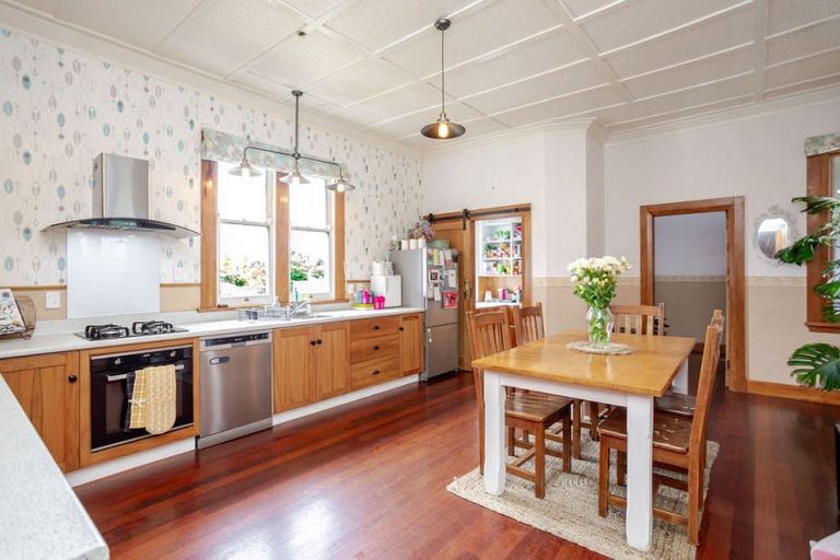 Photo of property in 39 Guy Street, Dannevirke, 4930