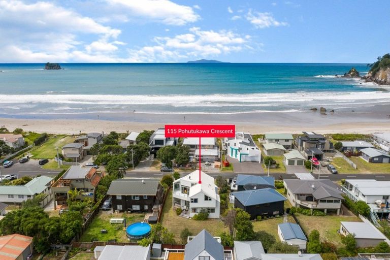Photo of property in 115 Pohutukawa Crescent, Whangamata, 3620