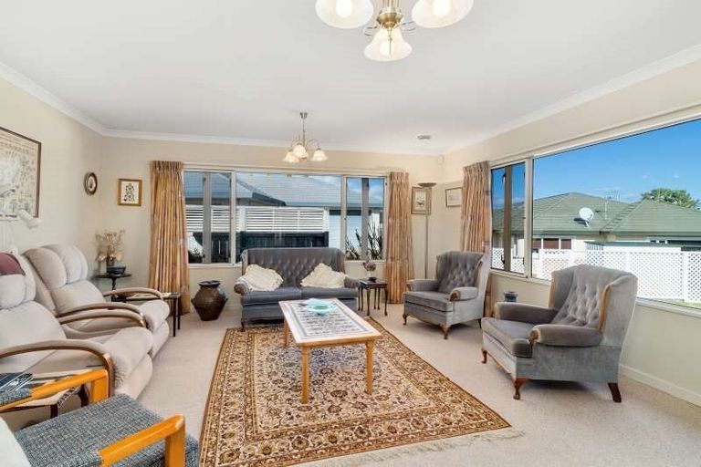 Photo of property in 9 Birchwood Lane, Hilltop, Taupo, 3330