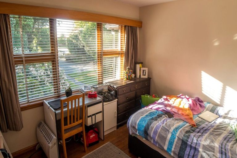 Photo of property in 4 Aileen Place, Upper Riccarton, Christchurch, 8041