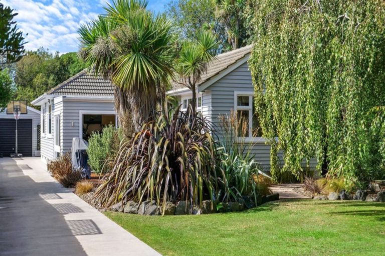 Photo of property in 269 Estuary Road, South New Brighton, Christchurch, 8062