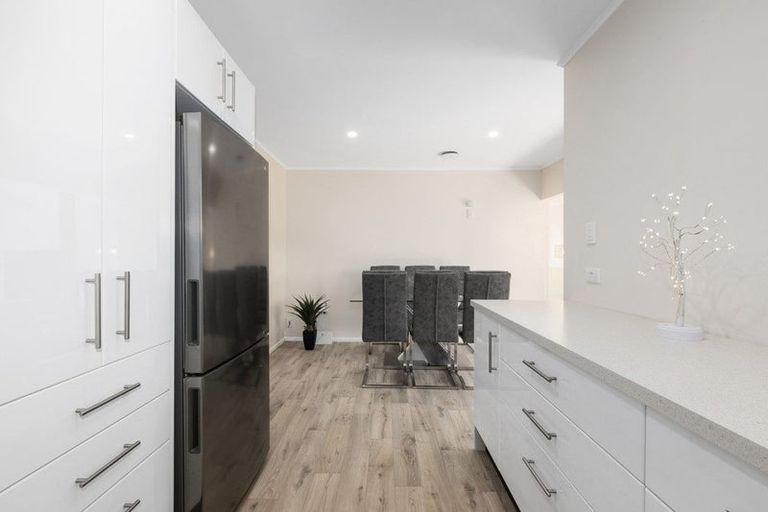 Photo of property in 30 Davis Grove, Wainuiomata, Lower Hutt, 5014