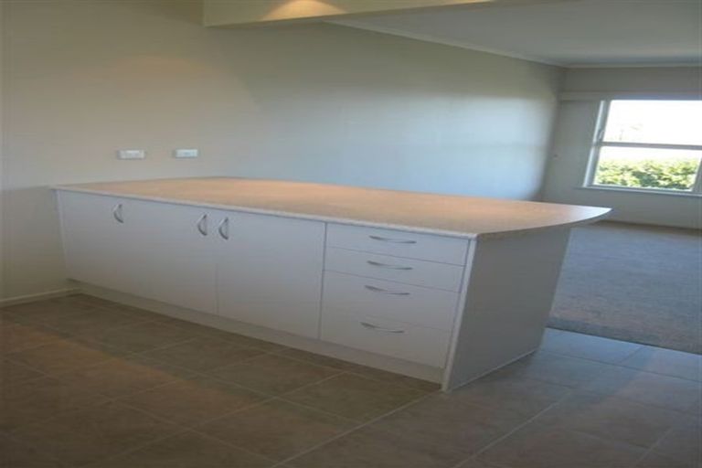 Photo of property in 2/84 Jutland Road, Hauraki, Auckland, 0622