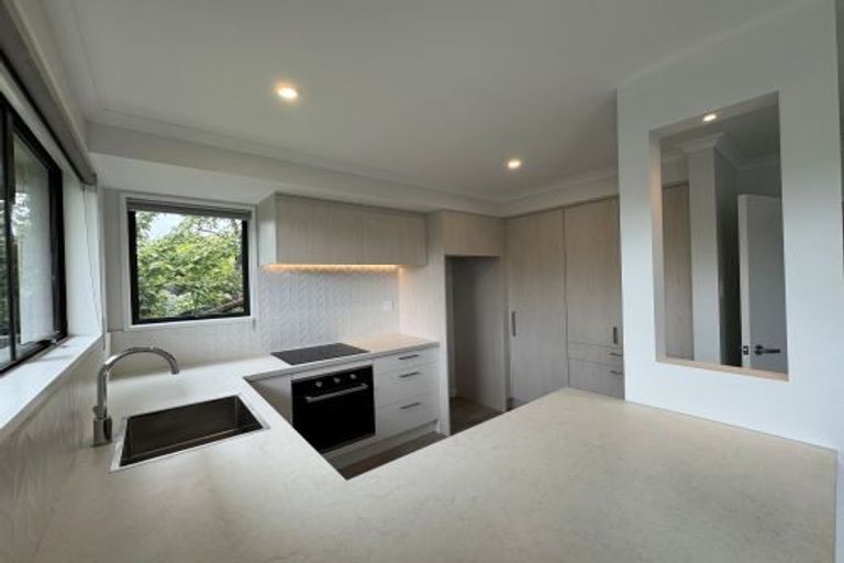 Photo of property in 18 Sabys Road, Halswell, Christchurch, 8025