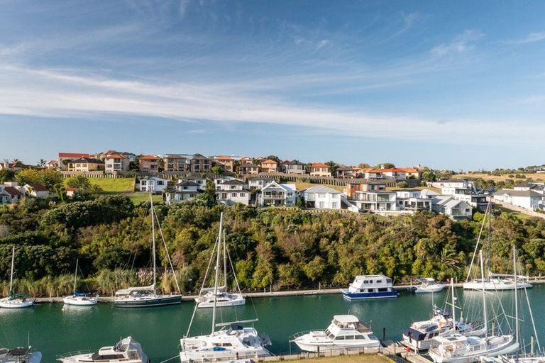 Photo of property in 88 Voyager Drive, Gulf Harbour, Whangaparaoa, 0930
