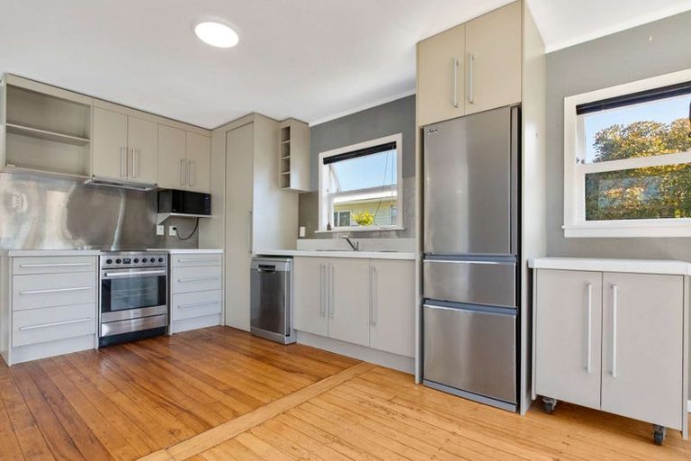 Photo of property in 14 Glenfield Road, Owhata, Rotorua, 3010