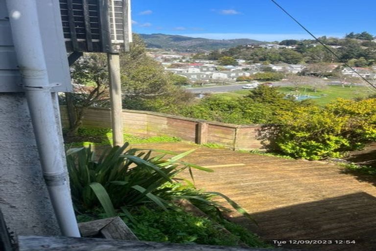 Photo of property in 27a Thomas Street, Stokes Valley, Lower Hutt, 5019