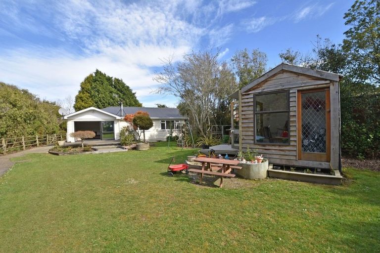Photo of property in 34 Watt Road, Otatara, Invercargill, 9879