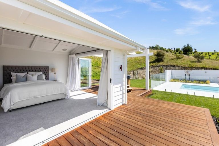 Photo of property in 65 Waipuka Road, Waimarama, Havelock North, 4294