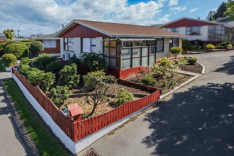Photo of property in 6a Stuart Street, Holmes Hill, Oamaru, 9401