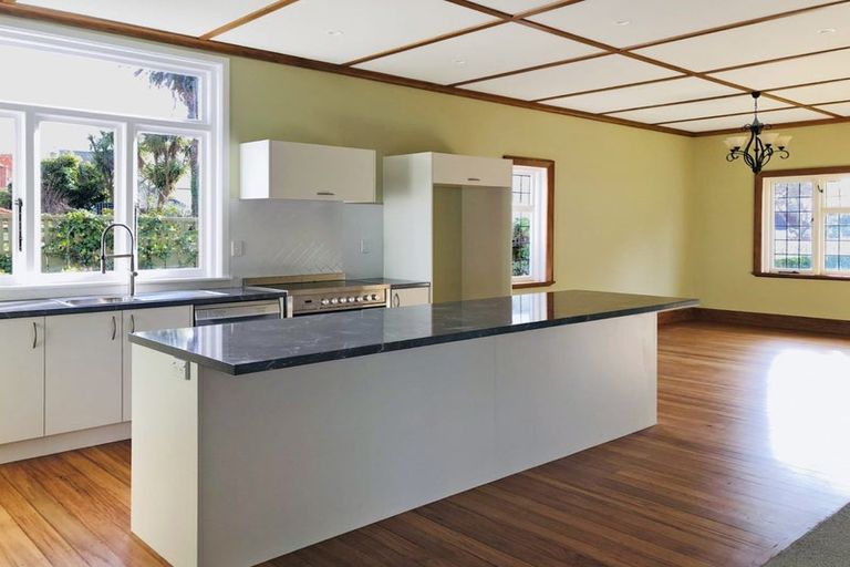 Photo of property in 47 College Street, College Estate, Whanganui, 4500