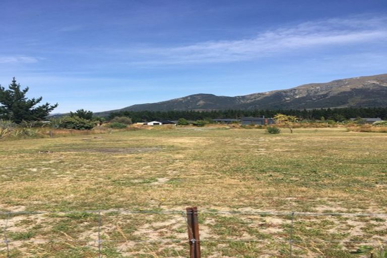 Photo of property in 117 Grandview Road, Lake Hawea, Wanaka, 9382