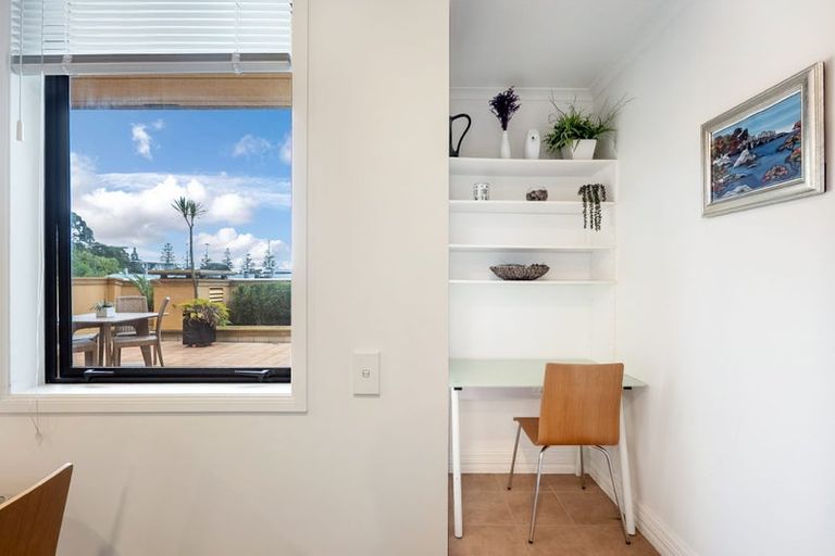 Photo of property in 2c/7-11 Bute Road, Browns Bay, Auckland, 0630