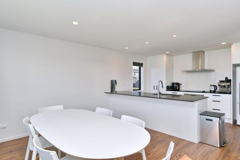 Photo of property in 16 Chambers Avenue, Woodend, 7610