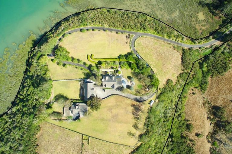 Photo of property in 56 Potts Road, Whitford, Howick, 2571