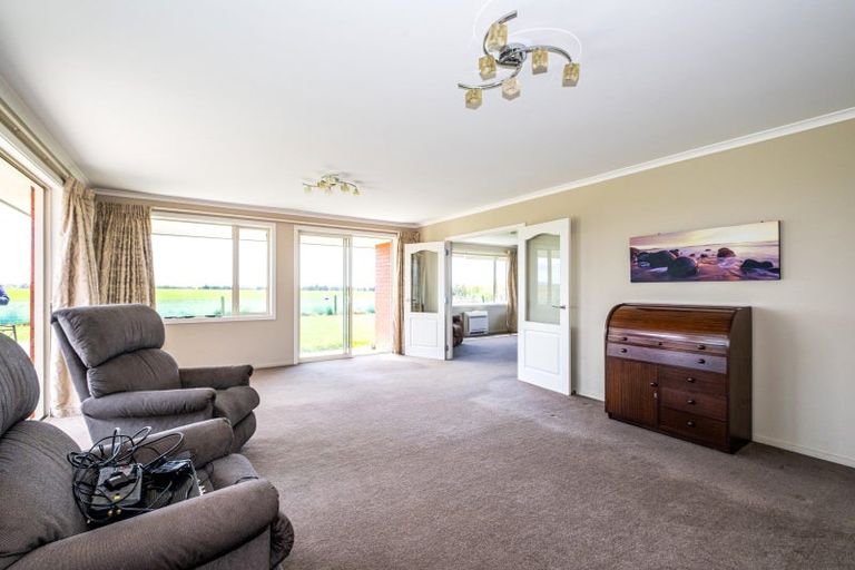 Photo of property in 61 Lyall Road, Saint Andrews, Timaru, 7971