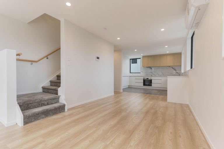 Photo of property in 2/30b Westgate Drive, Massey, Auckland, 0614