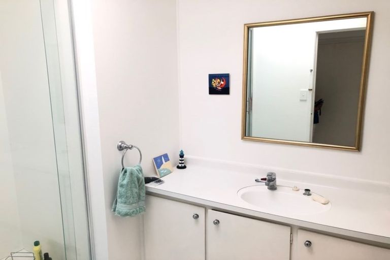 Photo of property in 1/6 Vivian Wilson Drive, Eastern Beach, Auckland, 2012