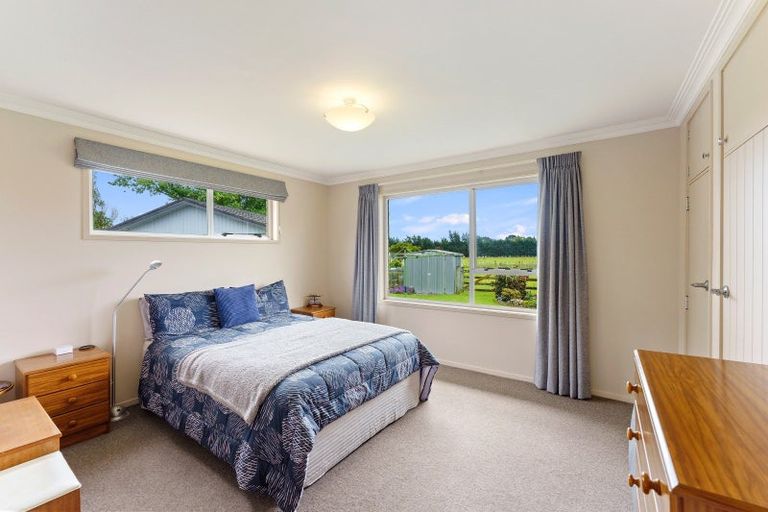 Photo of property in 921 State Highway 1, Te Horo, Otaki, 5581