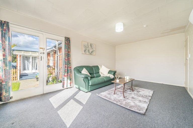 Photo of property in 2/113 Clouston Park Road, Clouston Park, Upper Hutt, 5018