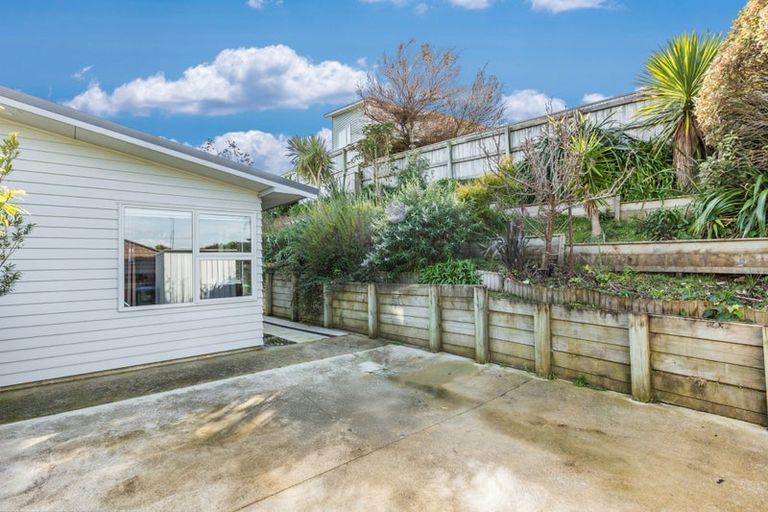 Photo of property in 62 Aotea Drive, Aotea, Porirua, 5024