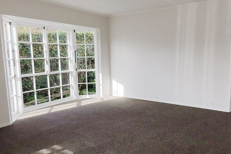 Photo of property in 1/4 Argyle Road, Browns Bay, Auckland, 0630