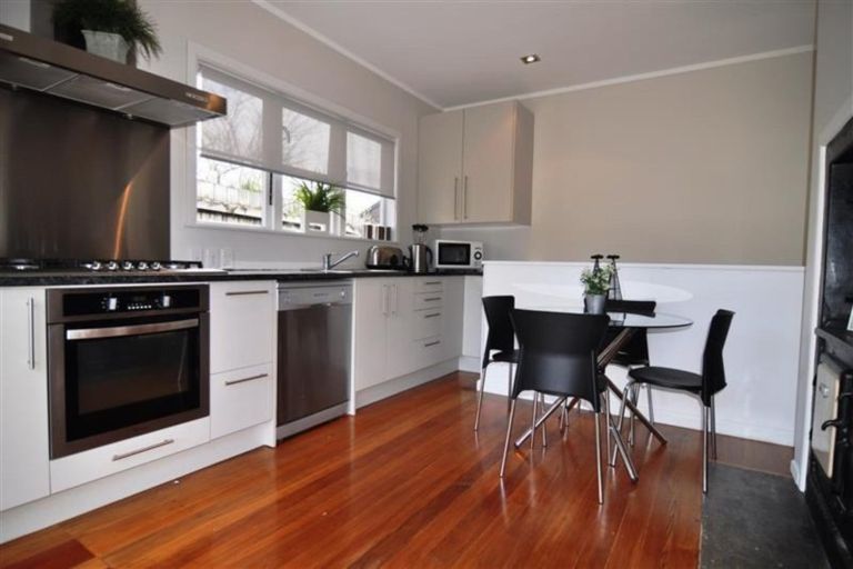 Photo of property in 1/163 Titirangi Road, New Lynn, Auckland, 0600