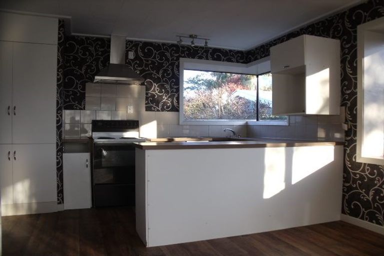 Photo of property in 19 Wolsey Place, Hillmorton, Christchurch, 8025