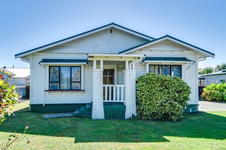 Photo of property in 111 Murdoch Road West, Raureka, Hastings, 4120