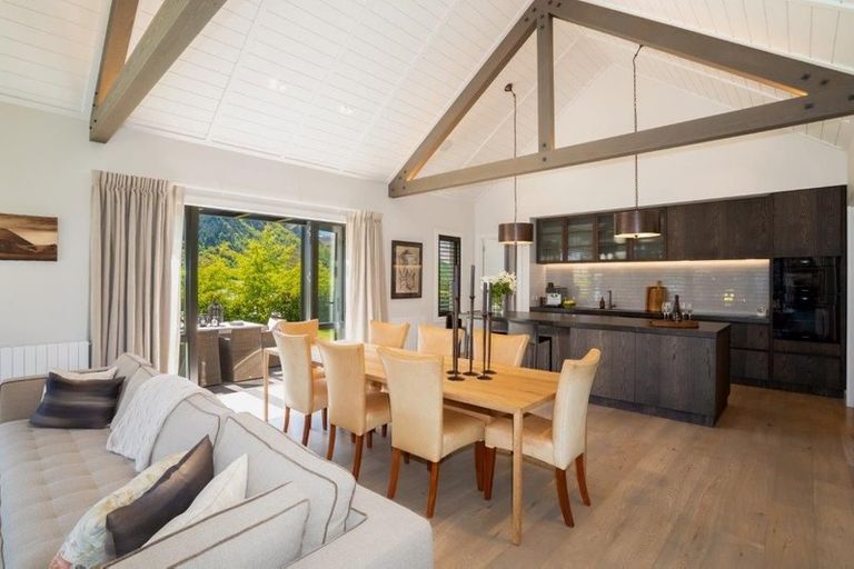 Photo of property in 3 Heenan Lane, Arrowtown, 9371