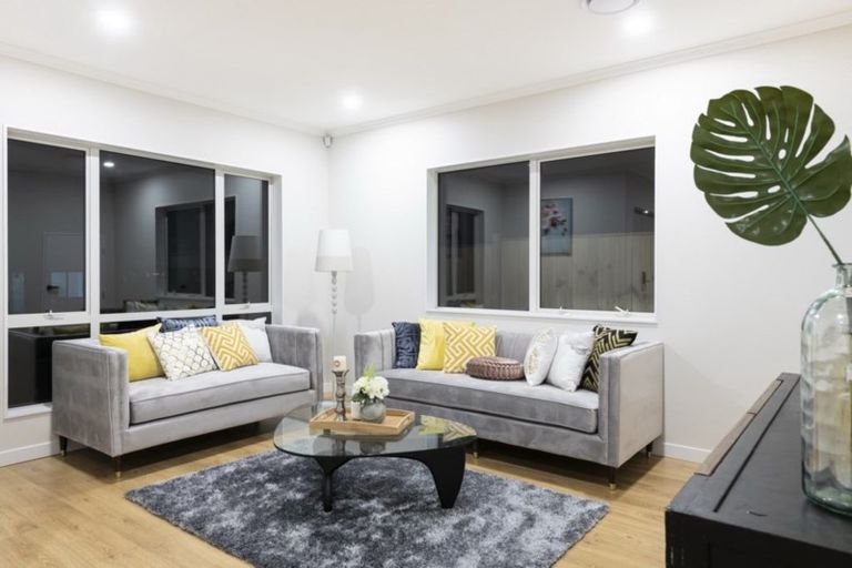 Photo of property in 46 Hikuawa Road, Flat Bush, Auckland, 2019