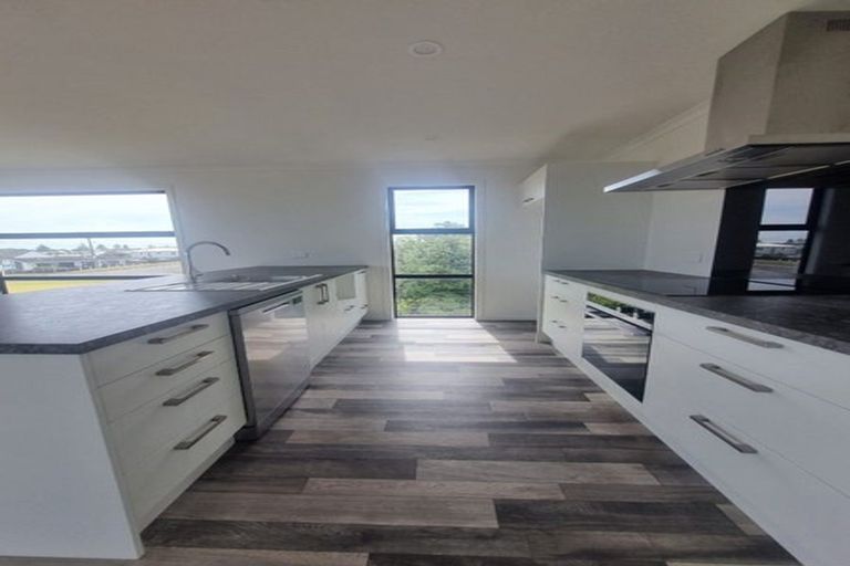 Photo of property in 40b Egmont Street, Castlecliff, Whanganui, 4501