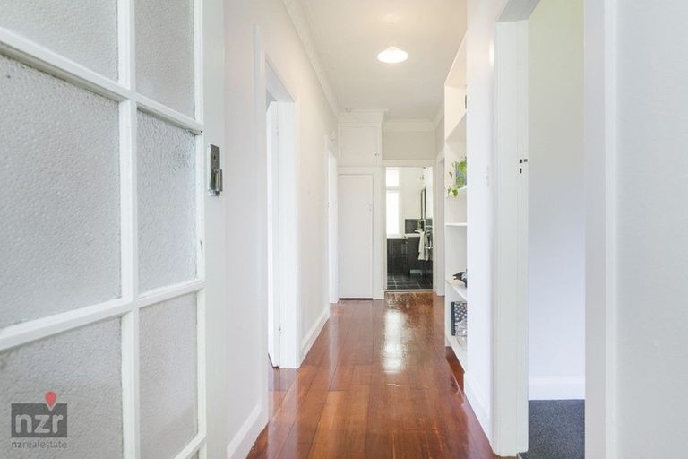 Photo of property in 1 A'court Street, Sanson, 4817