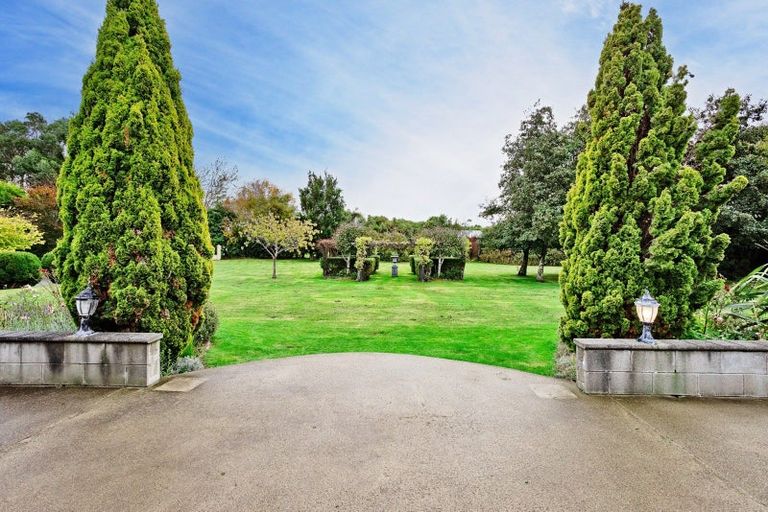Photo of property in 22 Raeburn Avenue, Otatara, Invercargill, 9879