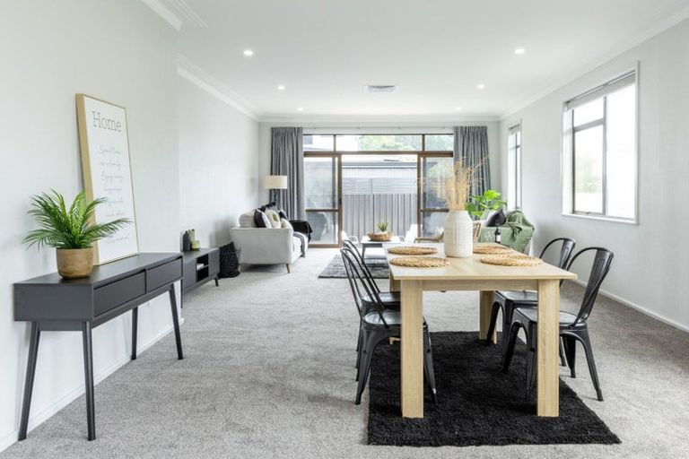 Photo of property in 14 Church Road, Taradale, Napier, 4112