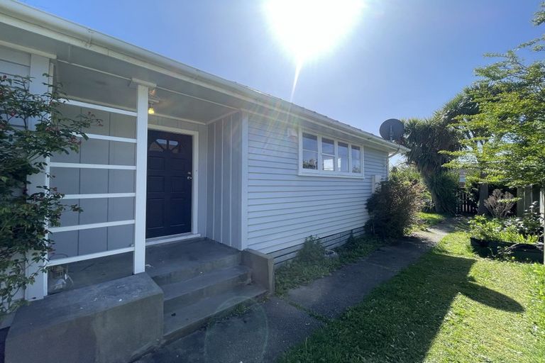 Photo of property in 12 Hillary Crescent, Upper Riccarton, Christchurch, 8041