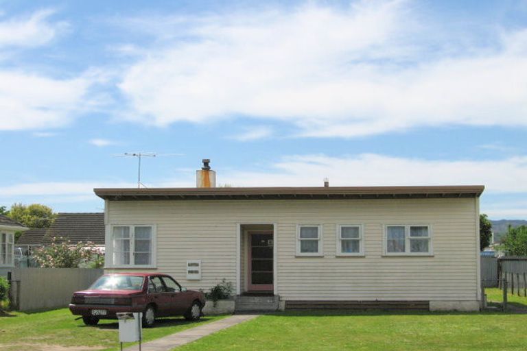 Photo of property in 14 Miro Street, Elgin, Gisborne, 4010