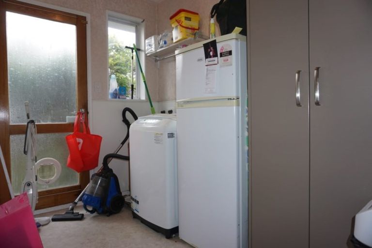 Photo of property in 79 Waratah Street, Avondale, Christchurch, 8061