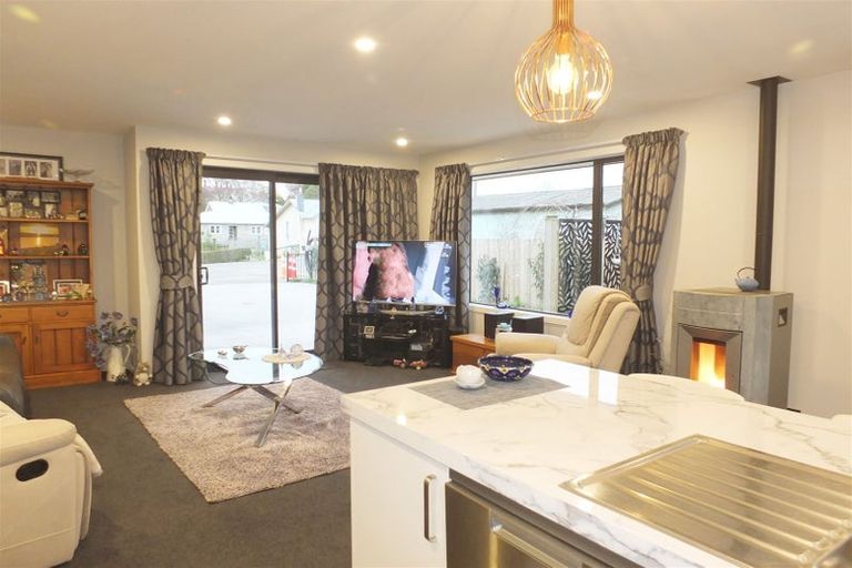 Photo of property in 43 Lune Street, South Hill, Oamaru, 9400
