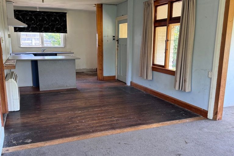 Photo of property in 25 Wairau Road, Picton, 7220