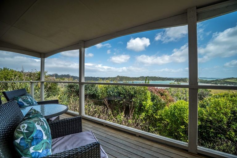 Photo of property in 9 Toi Track, Russell, 0272