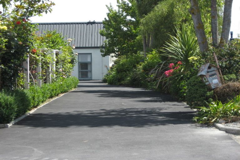 Photo of property in 11b Garden Road, Merivale, Christchurch, 8014