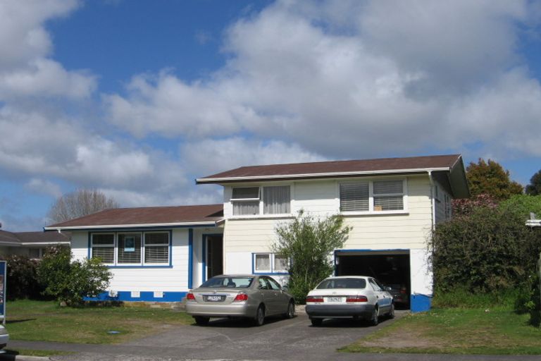 Photo of property in 4 Harris Street, Mount Maunganui, 3116