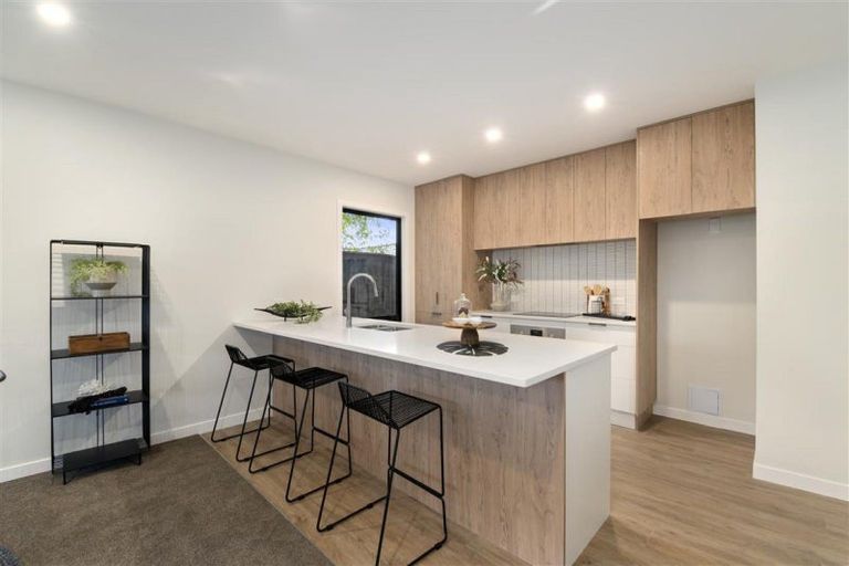 Photo of property in 108a Weraroa Road, Levin, 5510