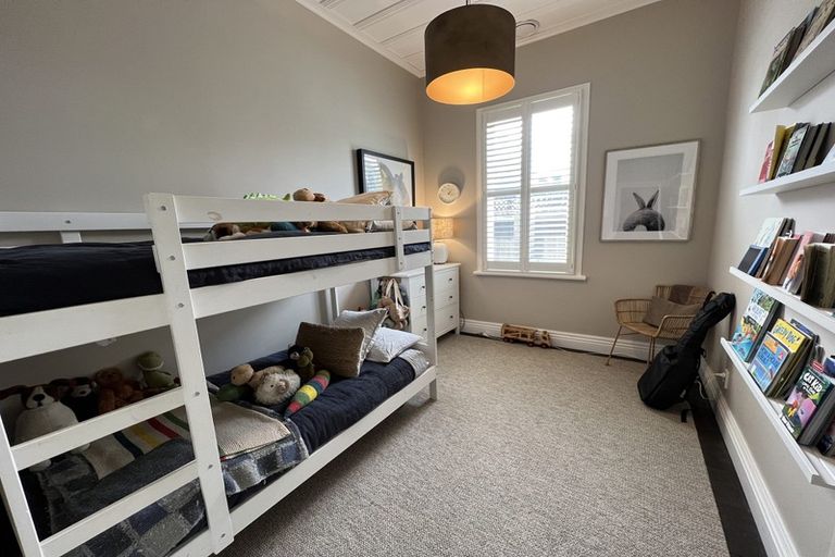 Photo of property in 2/2 Calliope Road, Devonport, Auckland, 0624