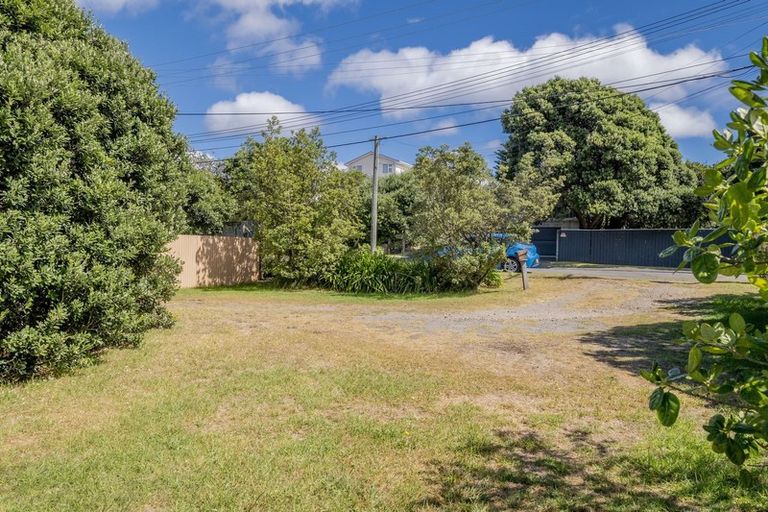 Photo of property in 40 Field Way, Waikanae Beach, Waikanae, 5036