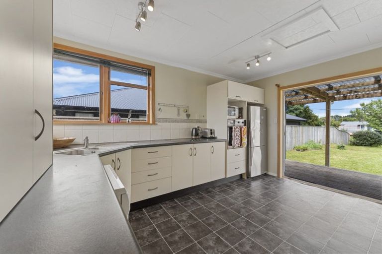 Photo of property in 76 Grey Street, Shannon, 4821