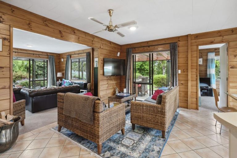 Photo of property in 331 Point Wells Road, Point Wells, 0986