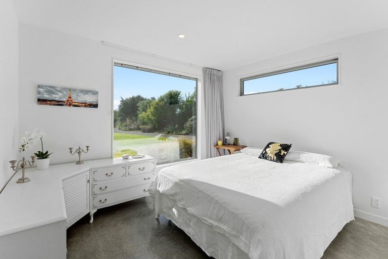 Photo of property in 48 Mountain View Drive, Manakau, Otaki, 5583