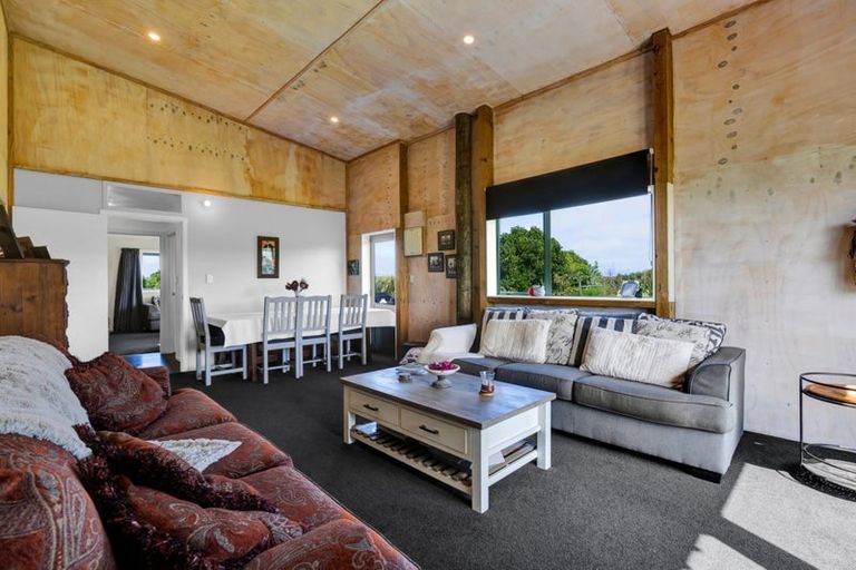 Photo of property in 219 Brown Road, Brixton, Waitara, 4382